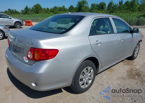 2010 Toyota Corolla Le z USA, uszkodzony, nr VIN 2T1BU4EE5AC352555